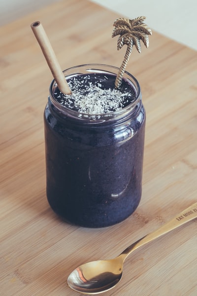 Made of brown powder transparent glass jar
